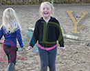 Badyhoeve is een terrein dat tot 3kinderen en hun pony's met de hond Djackson behoort.