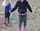 Badyhoeve is een terrein dat tot 3kinderen en hun pony's met de hond Djackson behoort.