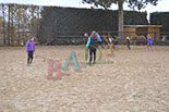 Badyhoeve is een terrein dat tot 3kinderen en hun pony's met de hond Djackson behoort.