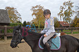 Badyhoeve is een terrein dat tot 3kinderen en hun pony's met de hond Djackson behoort.