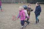 Badyhoeve is een terrein dat tot 3kinderen en hun pony's met de hond Djackson behoort.
